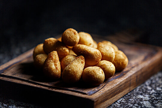 Coxinhas de Franco e Queijo