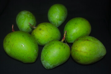 Fresh green and ripe mango fruit