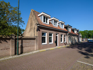 Fototapeta na wymiar Woningen in de Regentessestraat in Tholen, Zeeland