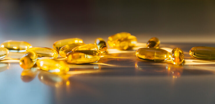 Cod Oil Capsule of Vitamin D 
