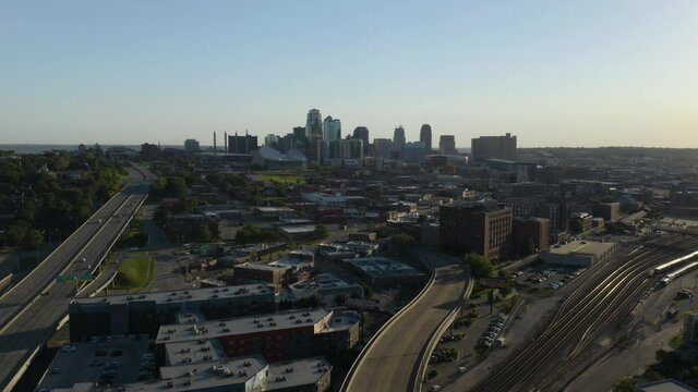 Drone Flies Away from Downtown Kansas City, Missouri. Aerial Hyperlapse with Motion Blur