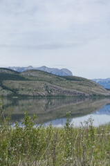 Fototapeta na wymiar Jasper Lake on a Cloudy Day