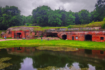 Fototapeta na wymiar Abandoned fort ruins in Kaliningrad