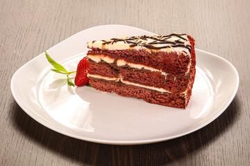 Cake red velvet served strawberry
