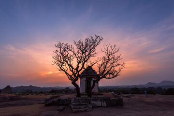 Fototapeta na wymiar Beautiful ancient architecture of temples on Hemakuta Hill, Hampi, Karnataka, India.