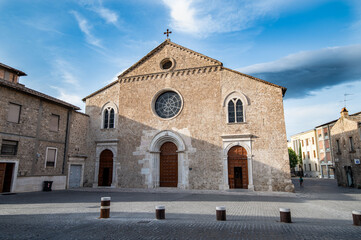 Fototapeta na wymiar church of san francesco in terni in the square of San Francesco