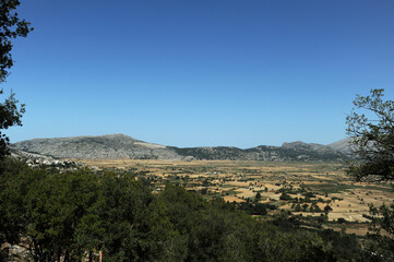 Le nord du massif du Dicté et du plateau du Lassithi en Crète