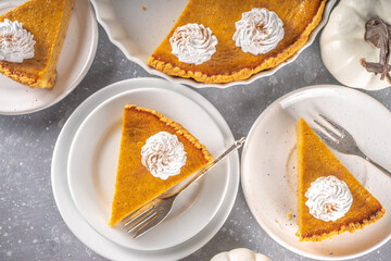 Traditional Autumn Pumpkin Pie