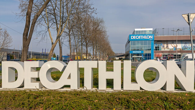 May 26, 2019 Emeryville / CA / USA - Exterior View of Decathlon