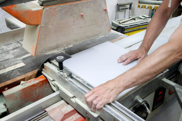 Cutting wood with a mechanical saw