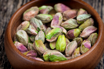 ripe roasted pistachios sprinkled with salt