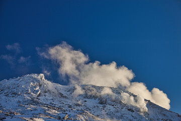 Fototapeta na wymiar Mt.Nasu trekking in mid winter 厳冬期の那須岳登山 