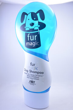 Fur magic dog shampoo madre de cacao, neem and aloe vera oil extract in Manila, Philippines