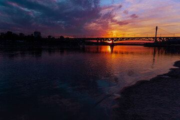 Fototapeta premium sunset over the bridge in Poland, Warsaw