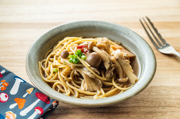 ワンパンパスタ　和風きのこ