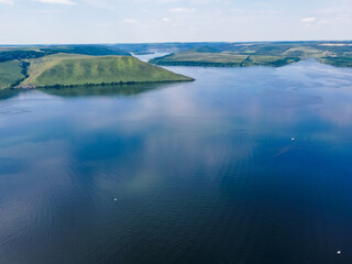 Bakota lago Dnister Ucrania