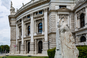 Obraz premium View of Burgtheater, the Austrian National Theater on Volksgarten park in Vienna, Austria.