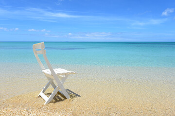 Fototapeta na wymiar 沖縄　美しい海の風景　バケーション