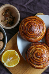 Cinnamon rolls
