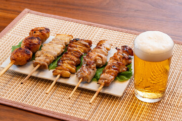焼き鳥　焼鳥　ビール
