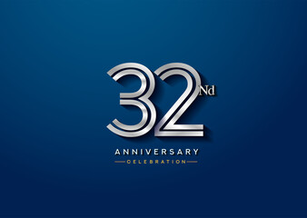 Obraz premium 32nd anniversary celebration logotype with linked number silver color isolated on blue color. vector anniversary for celebration, invitation card, and greeting card