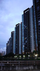 Fototapeta na wymiar Building along Singapore River