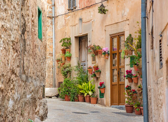 Fototapeta na wymiar Valldemossa, famous old mediterranean village of Majorca island Mallorca, Spain