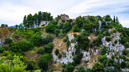Fototapeta na wymiar view of the medieval castle of Laviano, Italy. with trees and forest
