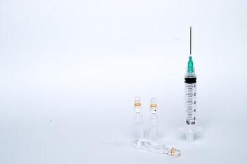 Inyección con medicina