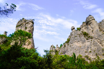 Fototapeta na wymiar mountain rocks of the circus of dolomites of Moureze in the Herault Occitanie France