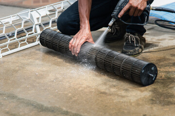 Cleaning air conditioner by water for clean a dust