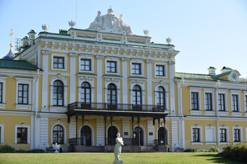 Fototapeta na wymiar Tver Imperial Travel Palace, Russia