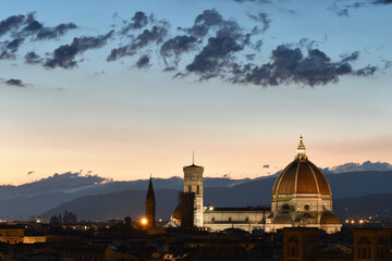 Fototapeta na wymiar Beautiful Night view of Cathedral of Santa Maria del Fiore in Florence seen from Piazzale Michelangelo. Italy