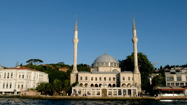 ISTANBUL, TURKEY, JULY 9, 2021: Exterior shot of Beylerbeyi Mosque, also known as Hamid-i Evvel Mosque, is an 18th century imperial mosque located in the Beylerbeyi district of Istanbul.