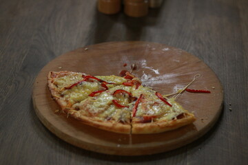 Hot Pizza with Stretch Cheese 