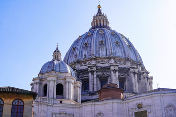 Fototapeta na wymiar サンピエトロ大聖堂のドーム