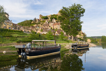 Vue aérienne du château de Beynac 