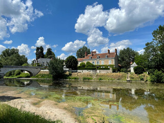 Au bord de l'eau