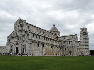 Obraz premium Pisa, Italia. Mucho mas que una torre torcida.