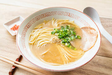 とんこつラーメン　博多名物