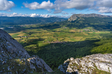 Fototapeta na wymiar View from the top of Urbasa mountains (Navarra, Spain).