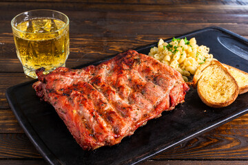 Costillar de cerdo al horno