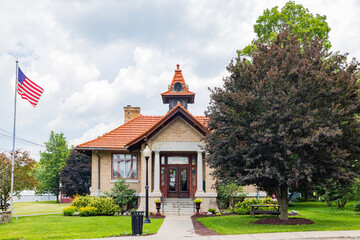 Exterior view of the Tappan Spaulding Memorial Library in Newark Valley