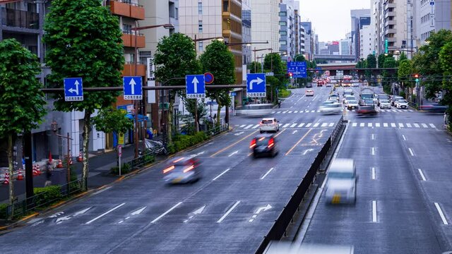 東京　交通　タイムラプス　車の流れ　千代田区東神田　夕方