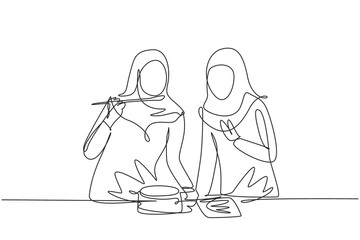 Single continuous line drawing two Arab woman mixing tomato sauce, tasting, and relish meal with wooden spatula. Prepare food at cozy kitchen. Dynamic one line draw graphic design vector illustration