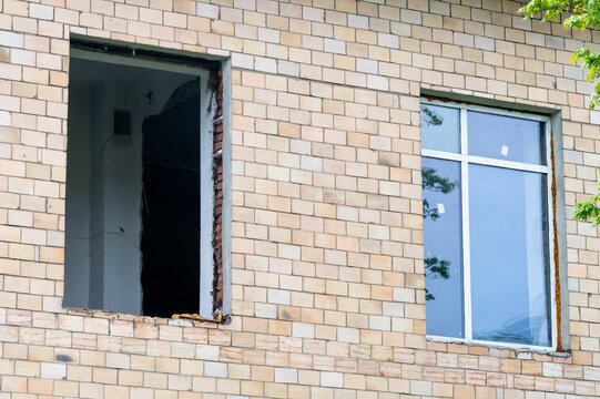 Window replacement. one window has already been installed and the other is not yet