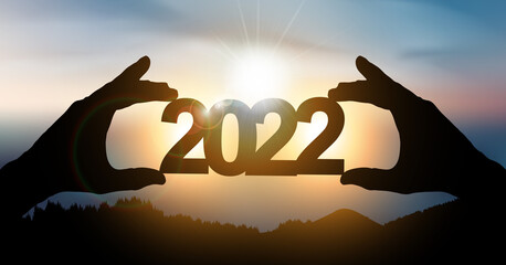 2022