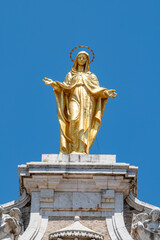 Fototapeta na wymiar cathedral of santa maria degli angeli