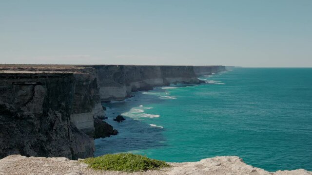 wide angle view of bunda cliffs on the nullabor plain in south australia