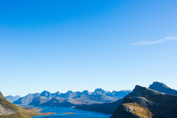Obraz premium Autumn landscape and beach in Lofoten Islands, Northern Norway